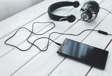 1亿镑豪赌！曼城疯抢顶级边锋，王朝重建能否逆天改命？