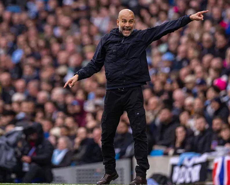 英超争冠悬念重启！奥赖利梅开二度，曼城2-1力克纽卡施压阿森纳